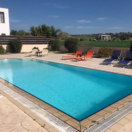 Villa Kot Pyla Exteriör bild