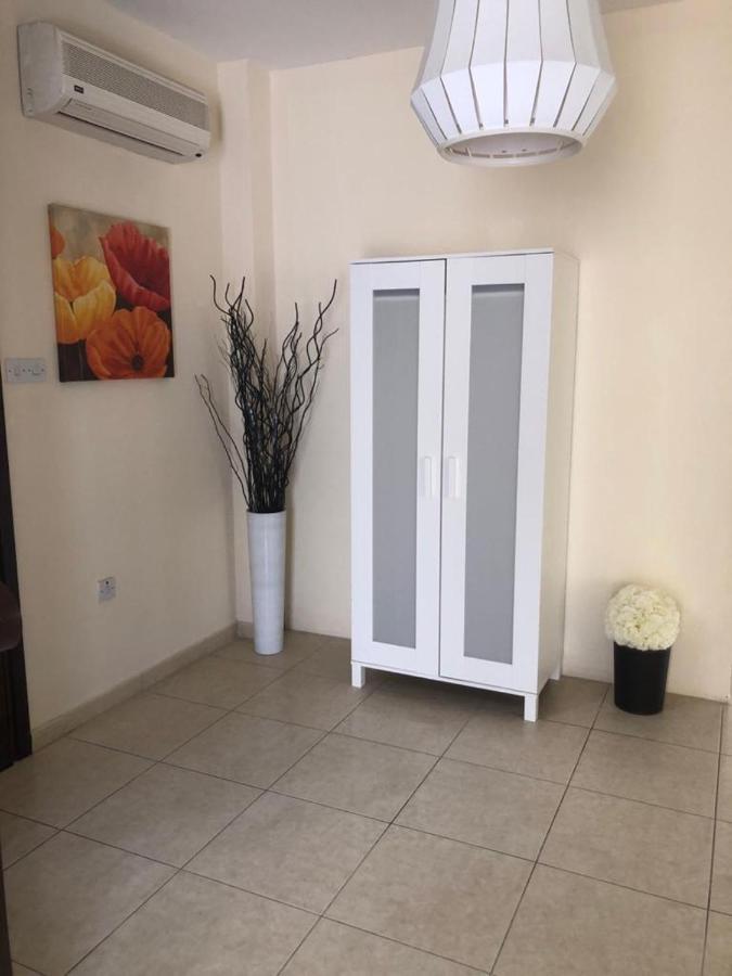 Villa Kot Pyla Exteriör bild