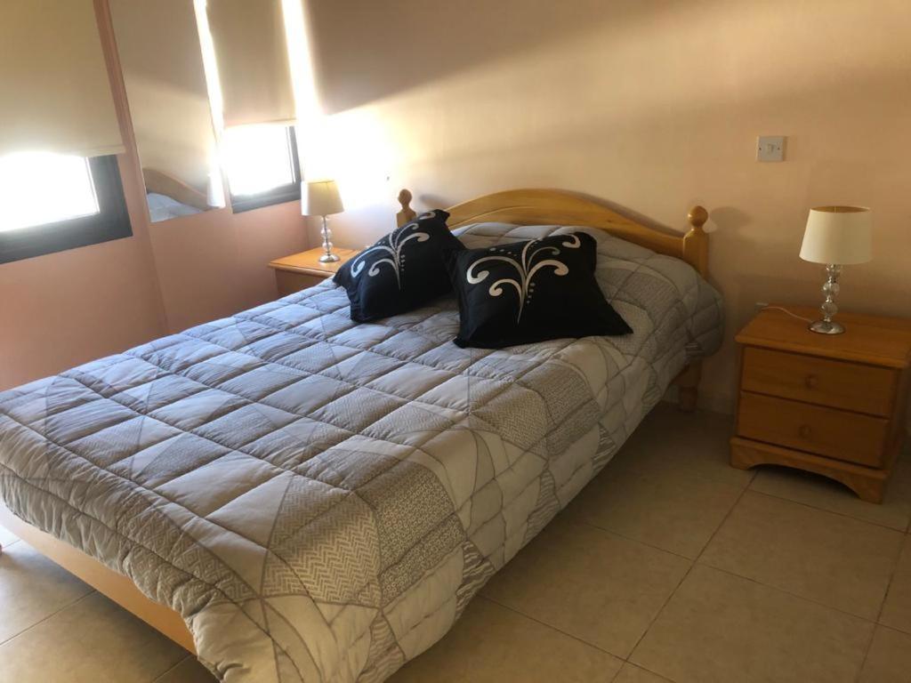 Villa Kot Pyla Exteriör bild